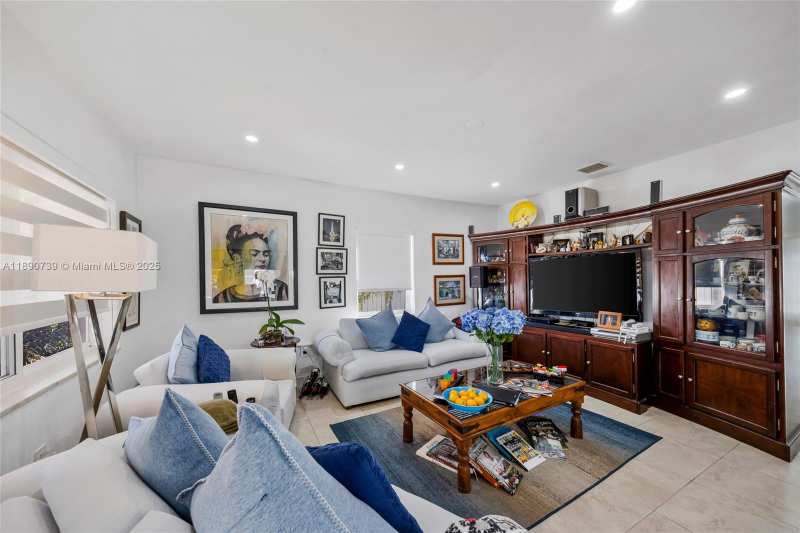 1980 NE 173rd St, North Miami Beach FL 33162