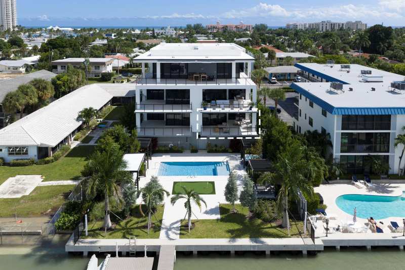 2323 Lake Drive # 201, Singer Island FL 33404