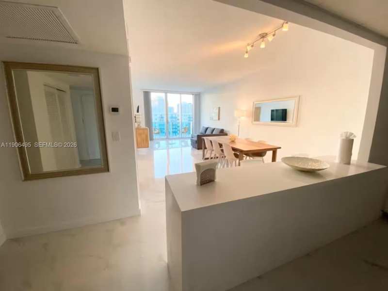 19370 Collins Ave # 10, Sunny Isles Beach FL 33160