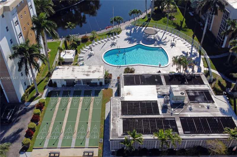 3040 NE 16th Ave # 216, Oakland Park FL 33334