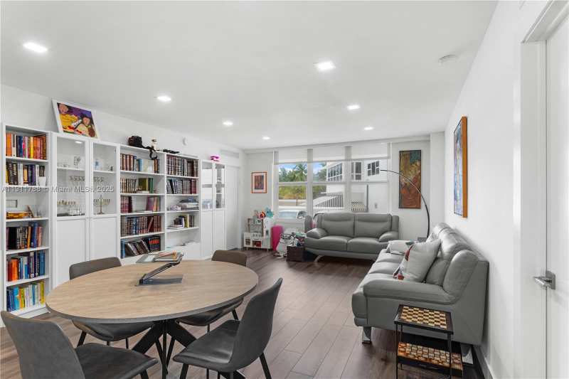5001 Collins Ave # 1G, Miami Beach FL 33140