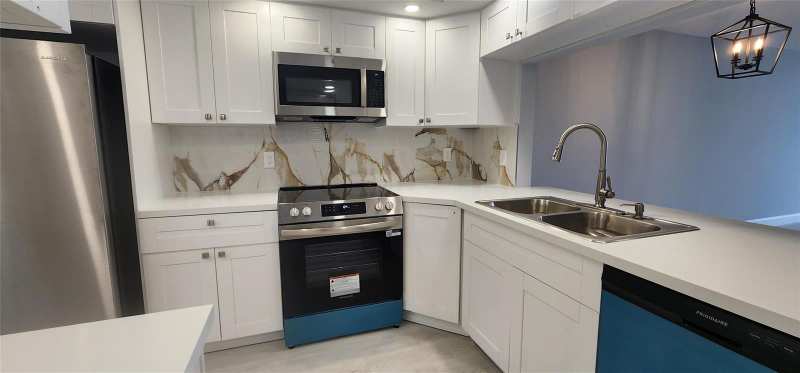 3503 Oaks Way # 513, Pompano Beach FL 33069