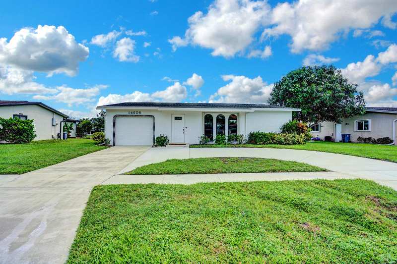 14608 Country Side Lane, Delray Beach FL 33484