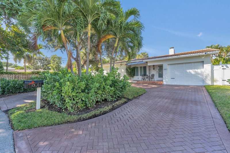 801 NE 19th Ter, Fort Lauderdale FL 33304