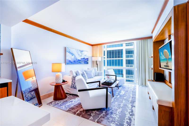 6801 Collins Ave # 1002, Miami Beach FL 33141