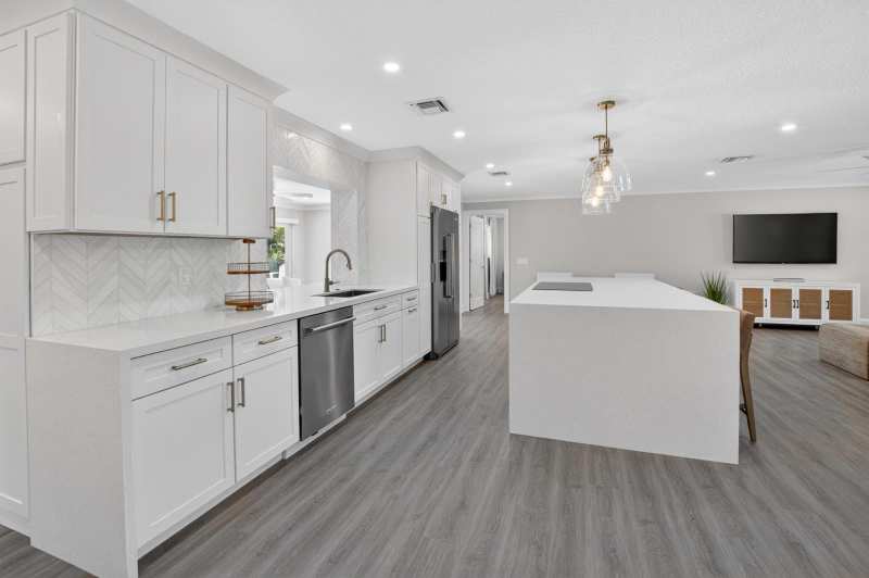135 SE 28th Court, Boynton Beach FL 33435