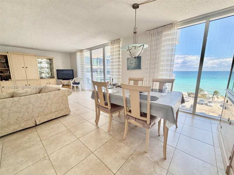 2030 S Ocean Dr # 521, Hallandale Beach FL 33009