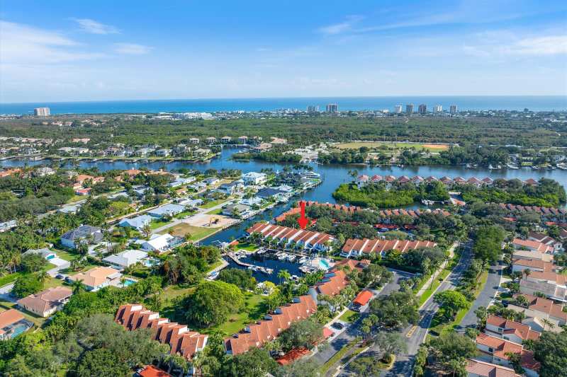 2359 Treasure Isle Drive # 33, Palm Beach Gardens FL 33410