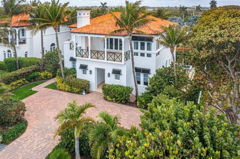 6103 N Ocean Boulevard N, Ocean Ridge FL 33435