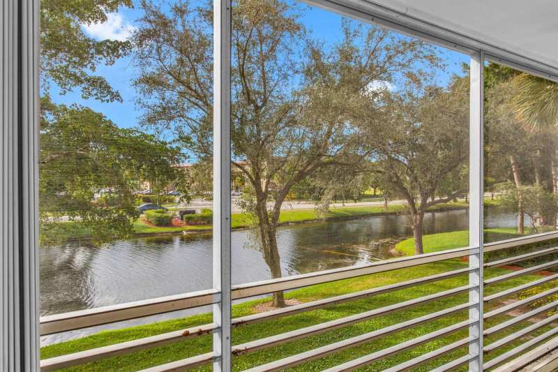 2006 Granada Drive # N2, Coconut Creek FL 33066