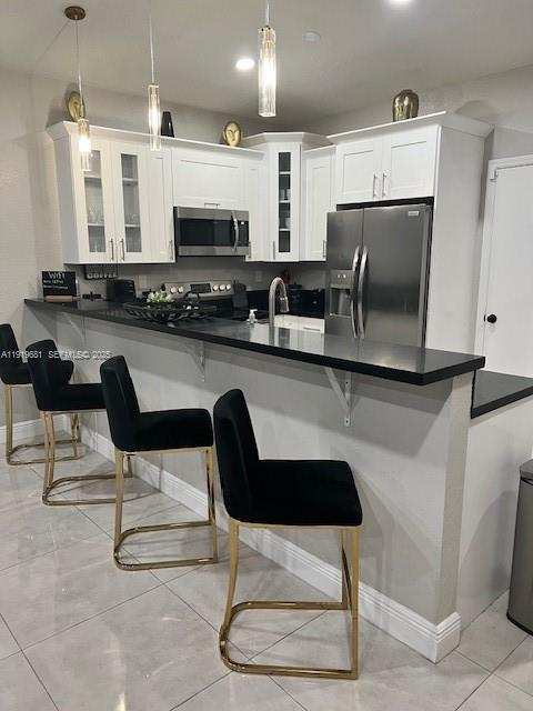 933 NW 2nd Ave, Fort Lauderdale FL 33311