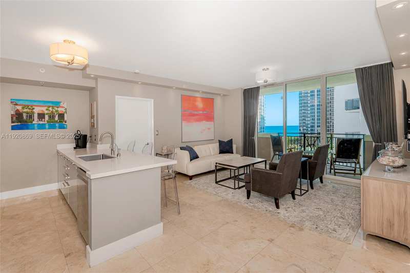 17555 E Atlantic Blvd # 1005, Sunny Isles Beach FL 33160