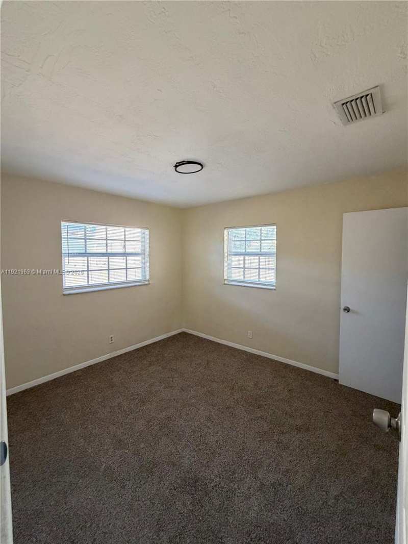 1320 SW 11th Ave # A, Deerfield Beach FL 33441