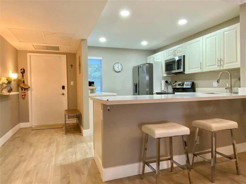 3010 N Course Drive # 209, Pompano Beach FL 33069