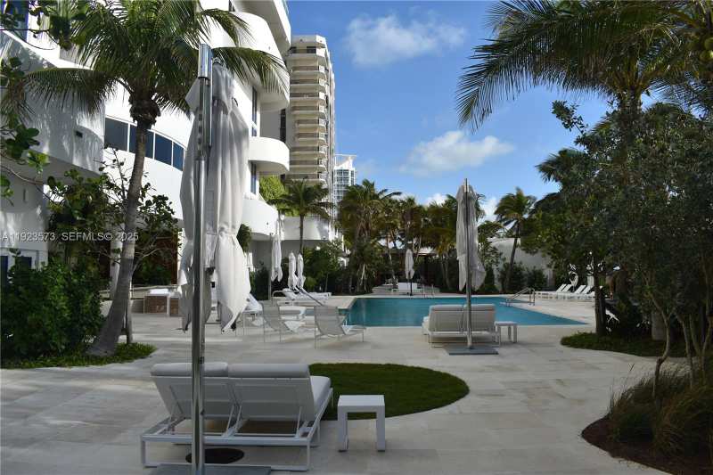 6365 Collins Ave # 3804, Miami Beach FL 33141