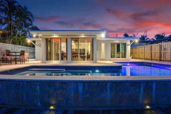 2525 Gulfstream Ln # 2525, Fort Lauderdale FL 33312