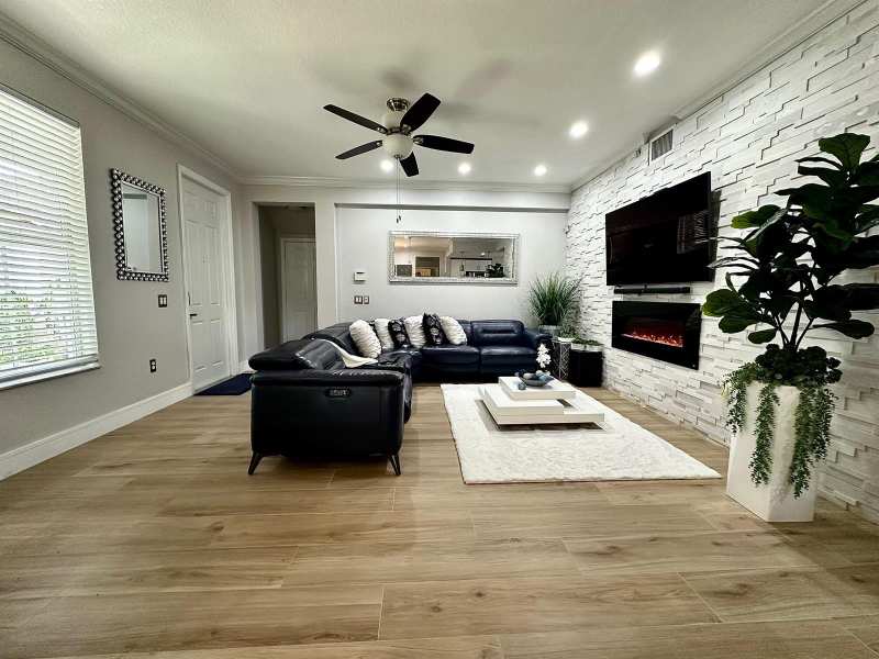 4720 Mimosa Place # 905, Coconut Creek FL 33073