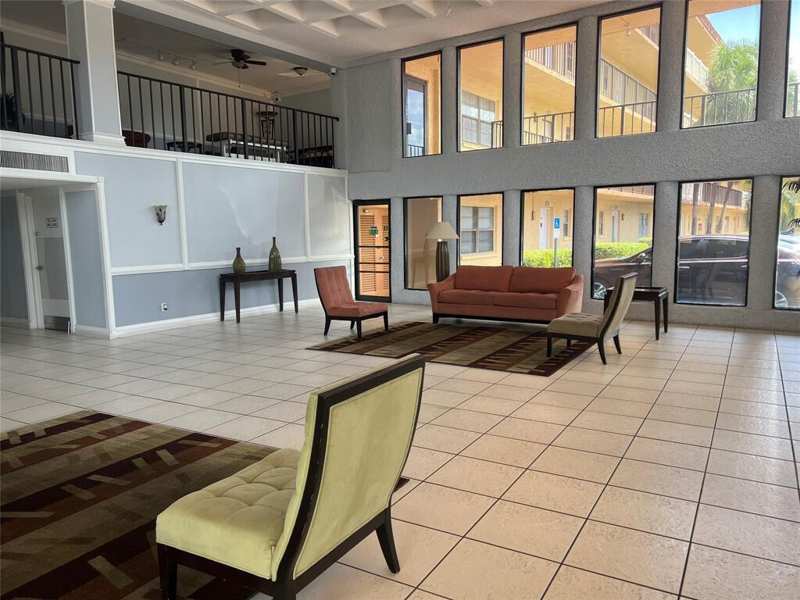 9273 SW 8th Street # 419, Boca Raton FL 33428