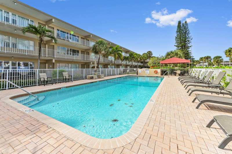 3200 NE 7th Court # 205b, Pompano Beach FL 33062