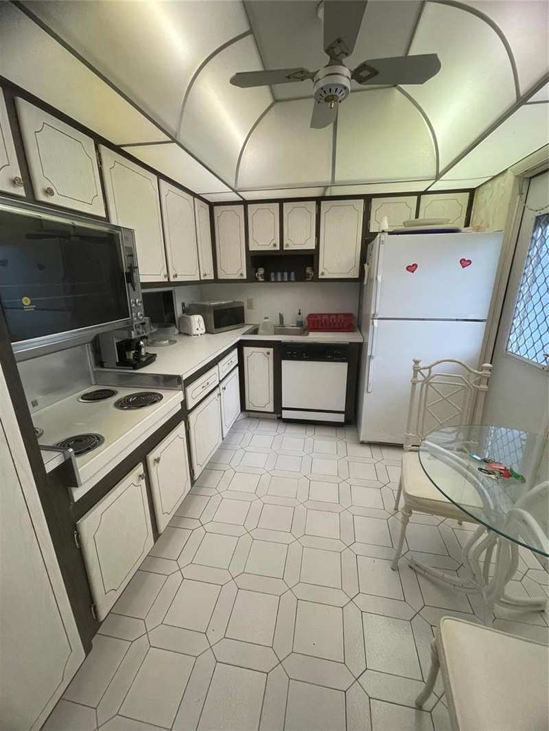 604 NE 2nd Street # 231, Dania Beach FL 33004