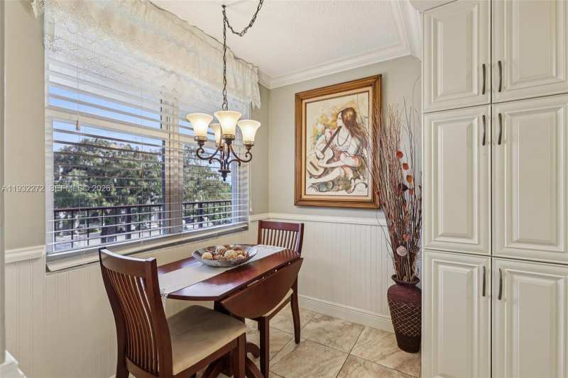 4850 NW 29th Ct # 325, Lauderdale Lakes FL 33313
