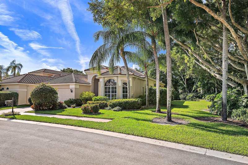 7713 Sandhill Court, West Palm Beach FL 33412
