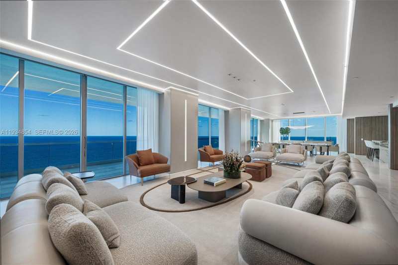 18501 Collins Ave, Sunny Isles Beach FL 33160