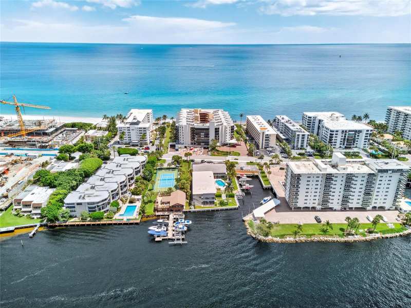1167 Hillsboro Mile # 306, Hillsboro Beach FL 33062