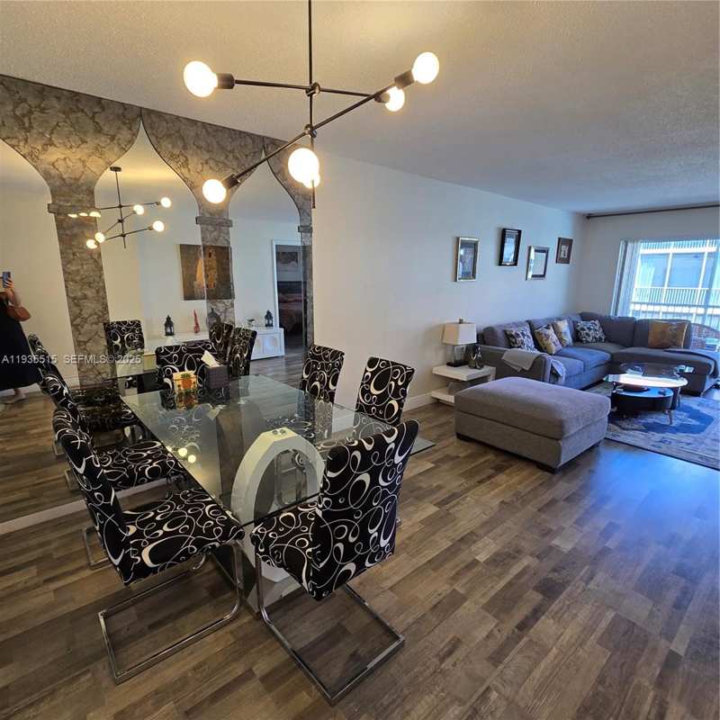 2097 S Ocean Dr # 304, Hallandale Beach FL 33009