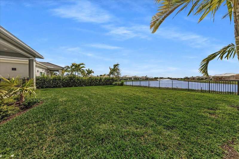 10161 Timber Creek Way, Palm Beach Gardens FL 33412