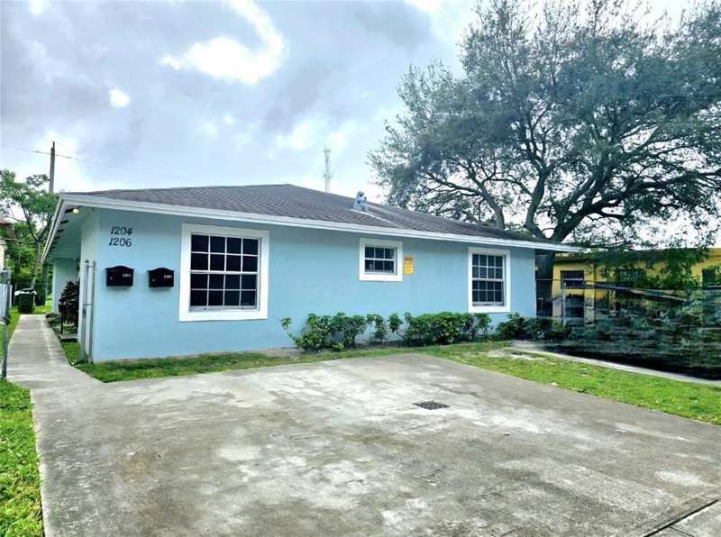 1204 NW 3rd Street, Fort Lauderdale FL 33311
