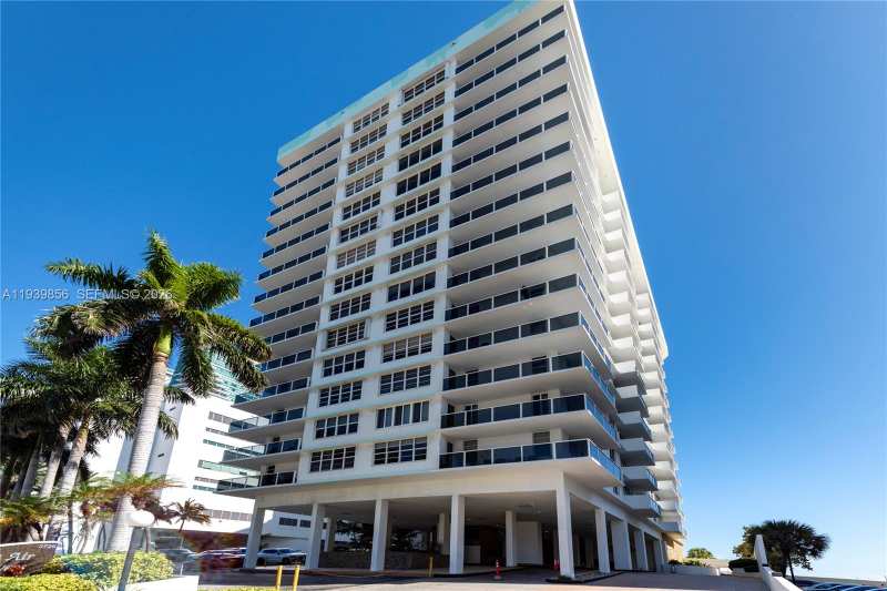 3725 S Ocean Dr # 1406, Hollywood FL 33019