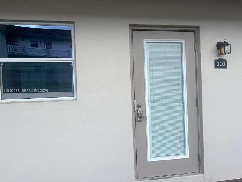 5181 W Oakland Park Blvd # 110, Lauderdale Lakes FL 33313