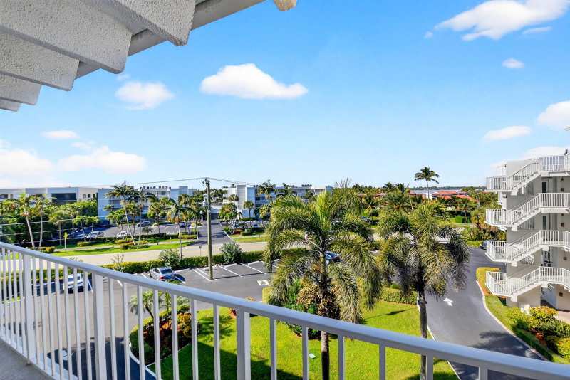 3500 S Ocean Boulevard # 401, South Palm Beach FL 33480