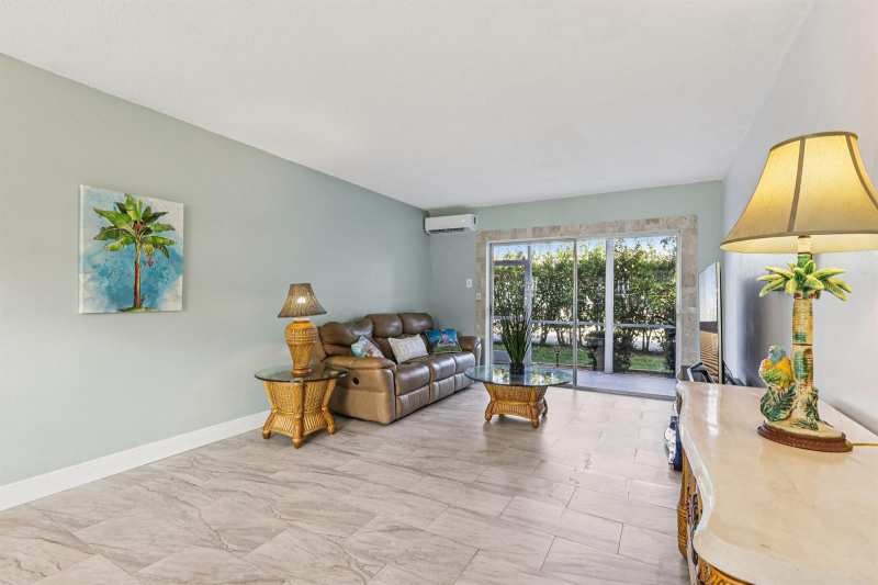 2131 NE 42nd Court # 106e, Lighthouse Point FL 33064