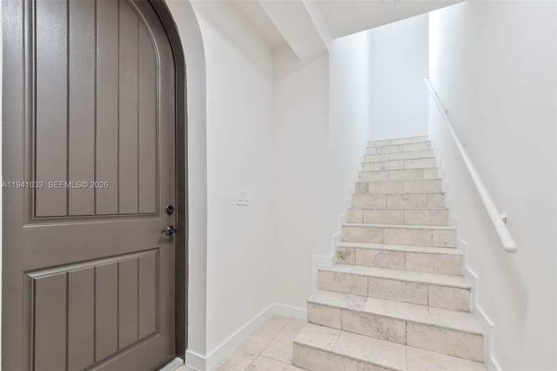 349 Madeira Ave # 349, Coral Gables FL 33134