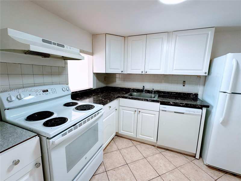 4364 NW 9th Ave # 3F, Deerfield Beach FL 33064