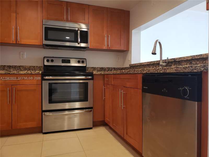 461 SW 113th Way # 461, Pembroke Pines FL 33025