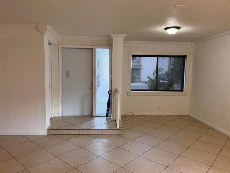 208 Wimbledon Lake Drive # 208, Plantation FL 33324