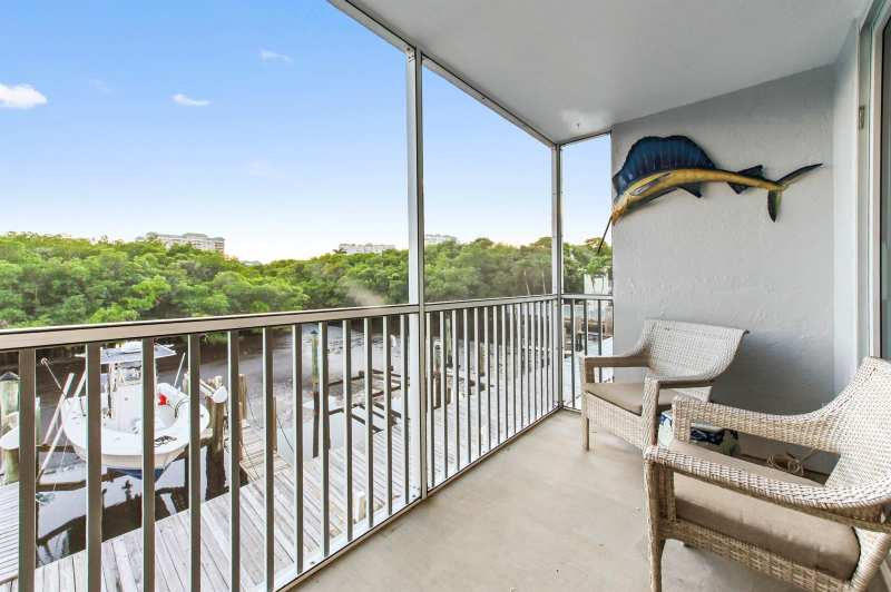 689 NE 6th Court # 2090, Boynton Beach FL 33435