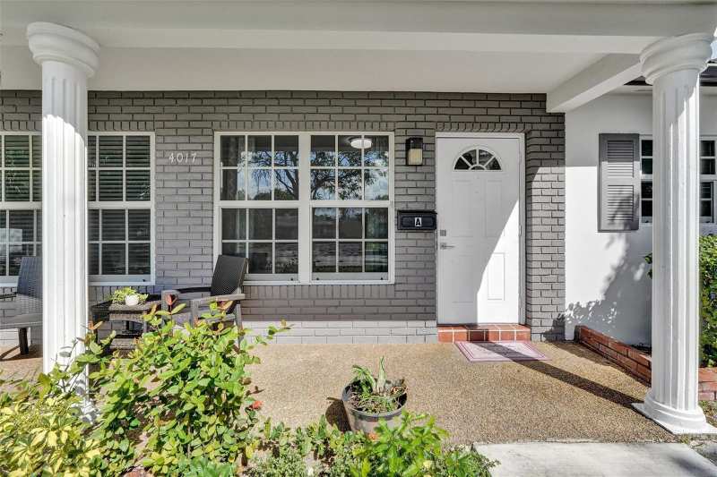 4017 Woodside Drive, Coral Springs FL 33065