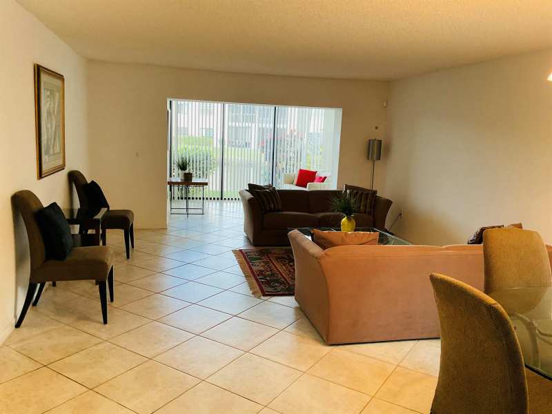 7979 Eastlake Drive # F, Boca Raton FL 33433