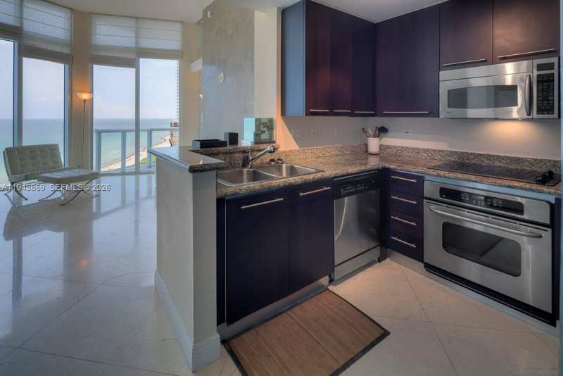 6515 Collins Ave # 1804, Miami Beach FL 33141