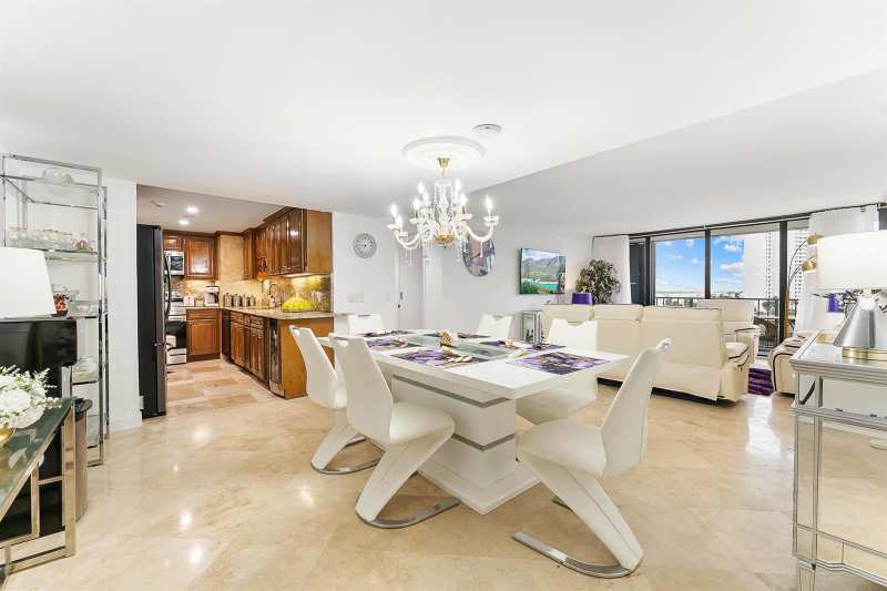 5600 N Flagler Drive # 605, West Palm Beach FL 33407