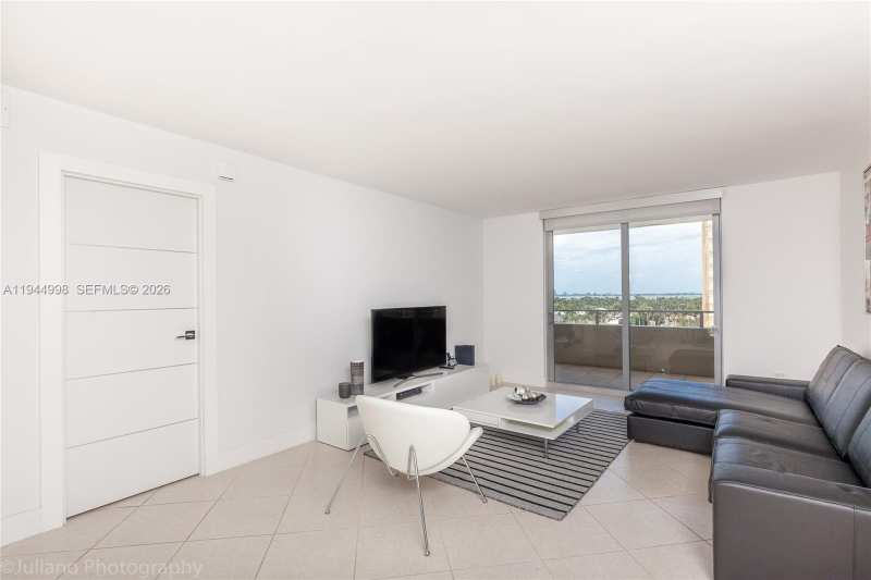 5555 Collins Ave # 9U, Miami Beach FL 33140