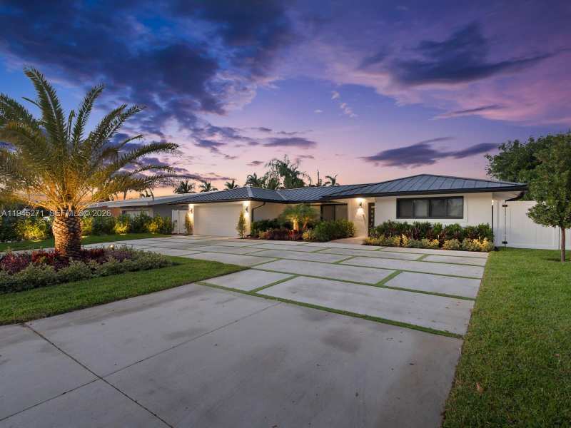 511 SE 14th St # 1, Pompano Beach FL 33060