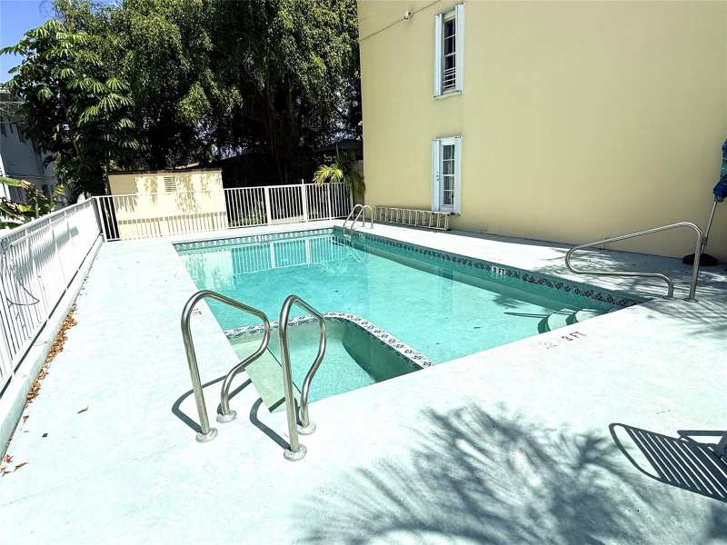 3213 NE 16th Street # 112, Pompano Beach FL 33062