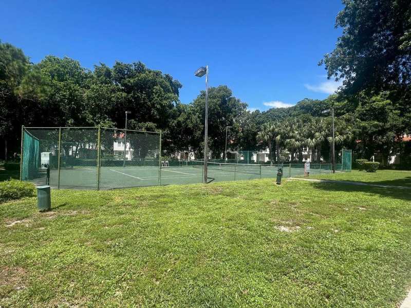 1050 Crystal Way # D, Delray Beach FL 33444