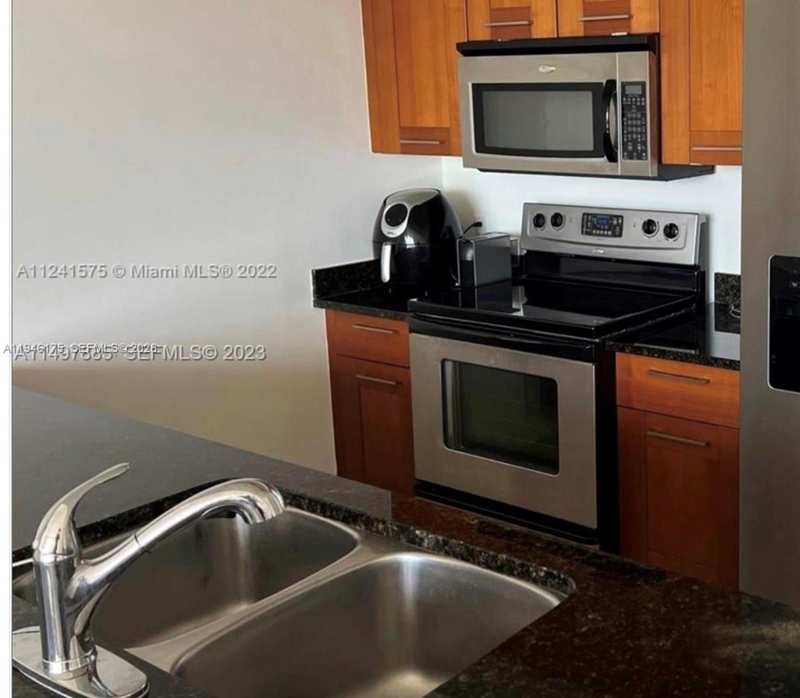 4100 Salzedo St # 802, Coral Gables FL 33146
