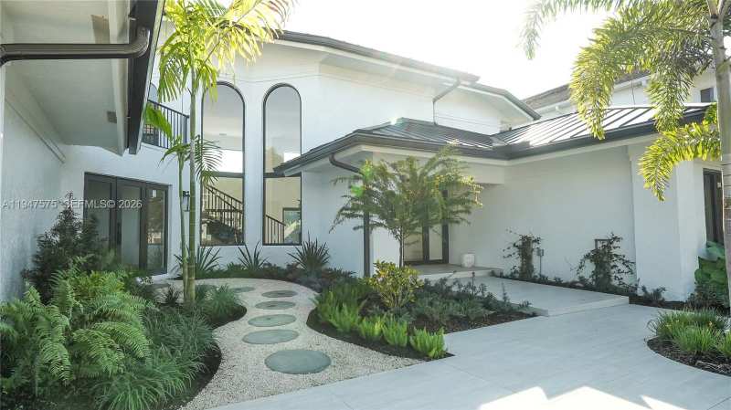 7190 Valencia Drive, Boca Raton FL 33433